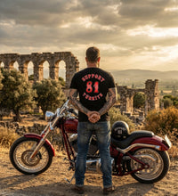 Old School Prestige Türkiye Basic T-Shirt
